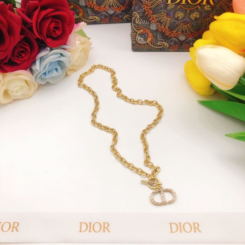 chr1st1an D10r necklaces
